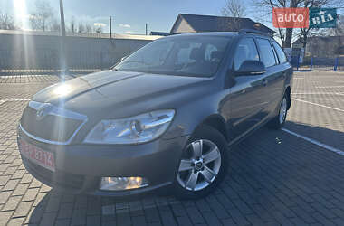 Skoda Octavia 2011 Skoda Octavia 2011