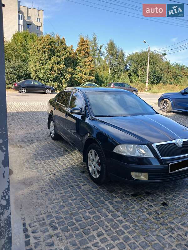 Ліфтбек Skoda Octavia 2008 в Львові