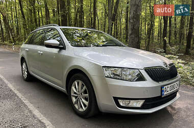 Универсал Skoda Octavia 2015 в Луцке