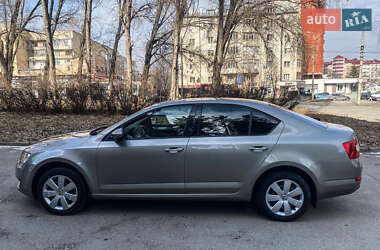 Лифтбек Skoda Octavia 2015 в 