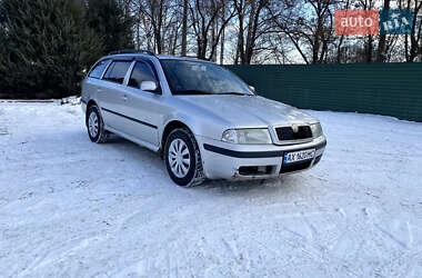 Универсал Skoda Octavia 2001 в Харькове