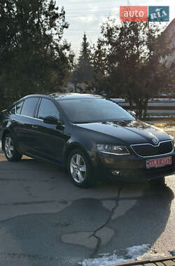 Лифтбек Skoda Octavia 2014 в Кропивницком