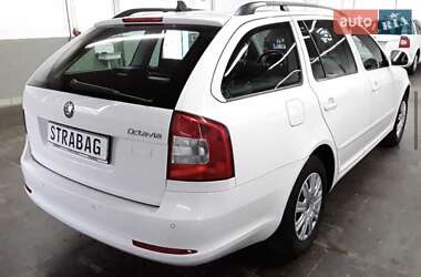 Универсал Skoda Octavia 2010 в Дрогобыче