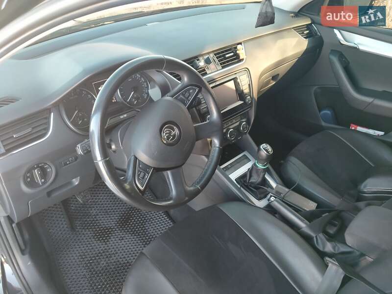 Универсал Skoda Octavia 2013 в Луцке