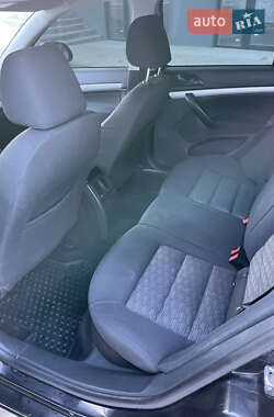 Универсал Skoda Octavia 2011 в 