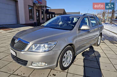 Универсал Skoda Octavia 2010 в Луцке