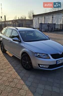 Универсал Skoda Octavia 2015 в Коростене