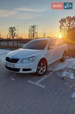 Універсал Skoda Octavia 2012 в Бродах