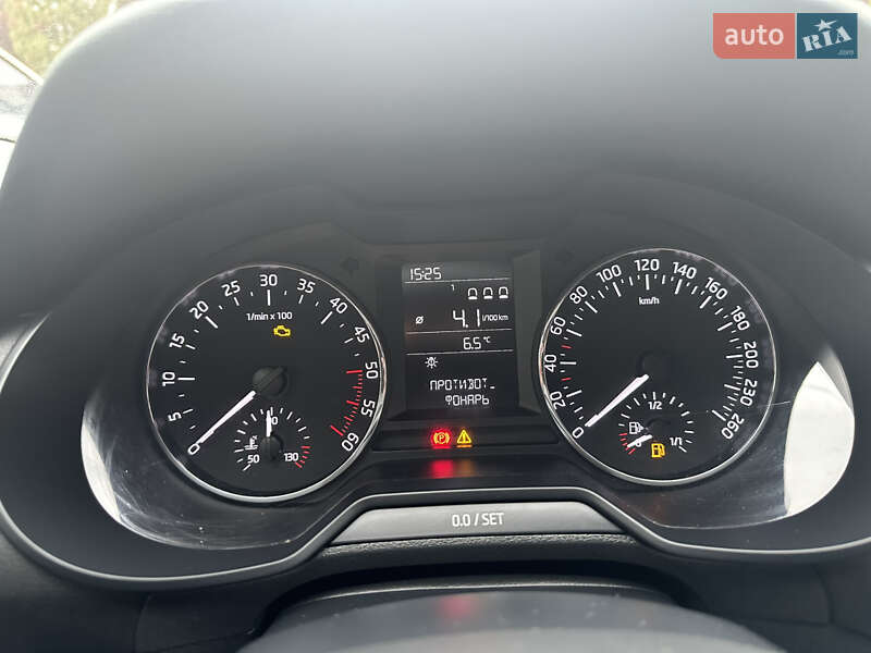 Лифтбек Skoda Octavia 2015 в Тернополе