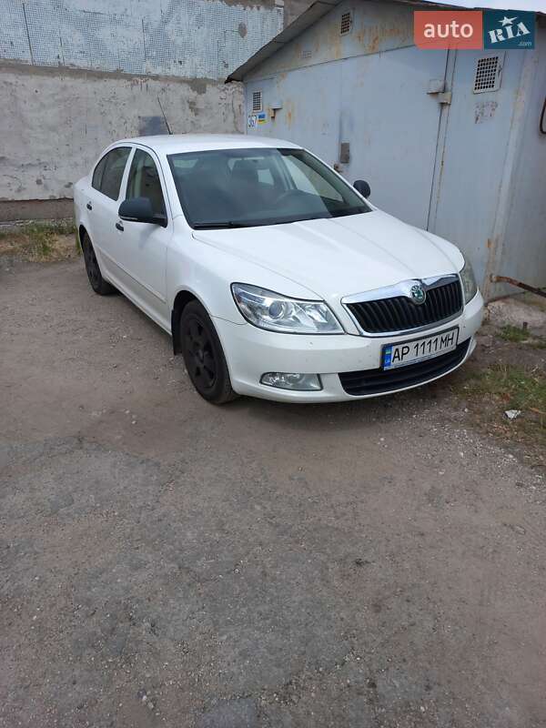 Ліфтбек Skoda Octavia 2010 в Запоріжжі