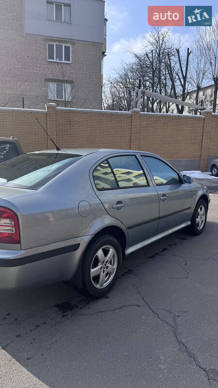 Ліфтбек Skoda Octavia 2005 в Дніпрі