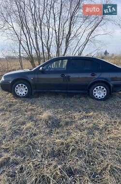 Лифтбек Skoda Octavia 2006 в Буске