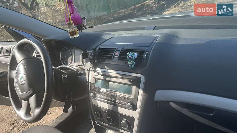 Ліфтбек Skoda Octavia 2012 в Львові фото 6 Ліфтбек Skoda Octavia 2012 в Львові