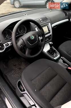 Универсал Skoda Octavia 2011 в 