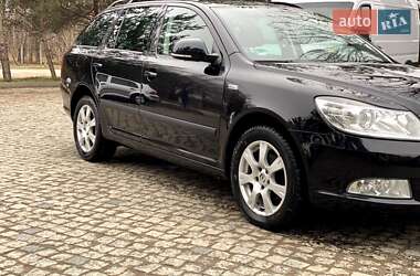 Универсал Skoda Octavia 2011 в 