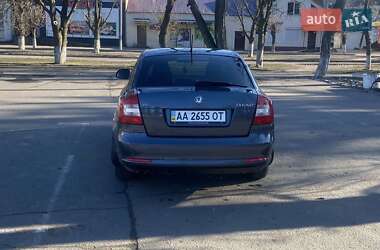 Лифтбек Skoda Octavia 2012 в Новоархангельске