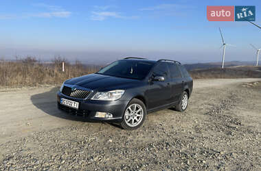 Універсал Skoda Octavia 2012 в Дрогобичі