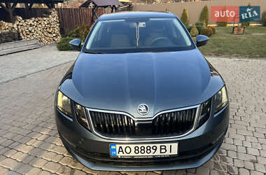 Ліфтбек Skoda Octavia 2018 в 