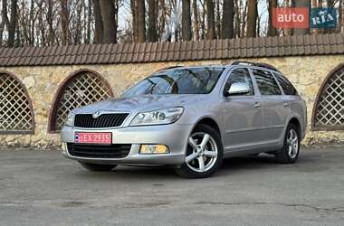 Универсал Skoda Octavia 2012 в Ровно