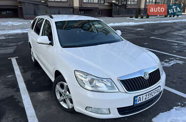 Универсал Skoda Octavia 2011 в Чернигове