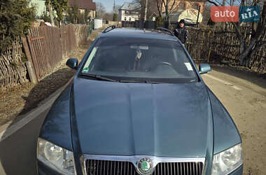 Универсал Skoda Octavia 2008 в Надворной