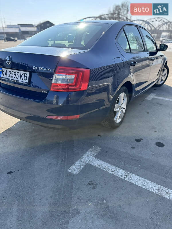 Ліфтбек Skoda Octavia 2013 в Києві