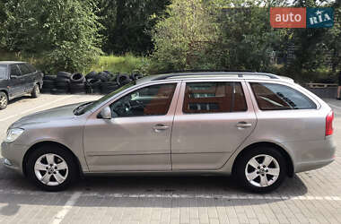 Skoda Octavia 2011 Skoda Octavia 2011