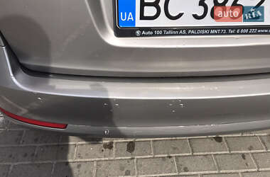 Универсал Skoda Octavia 2011 в 