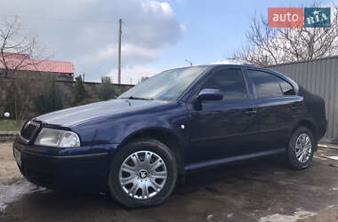 Лифтбек Skoda Octavia 2001 в 