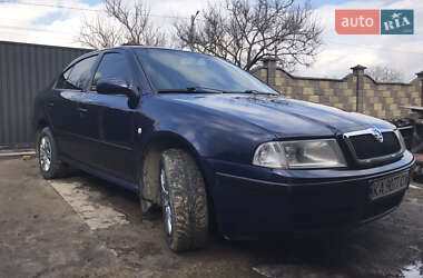 Лифтбек Skoda Octavia 2001 в 