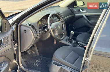 Лифтбек Skoda Octavia 2008 в 