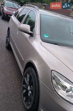 Skoda Octavia 2012 Skoda Octavia 2012