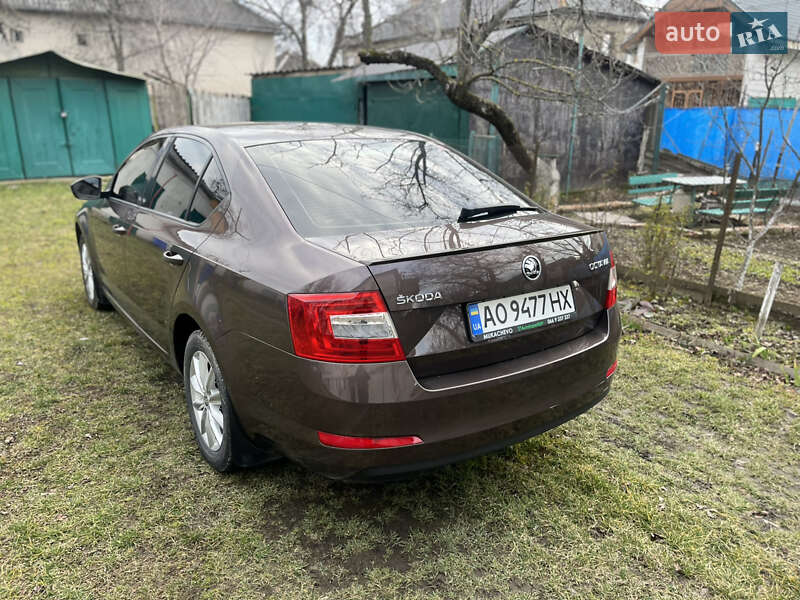Ліфтбек Skoda Octavia 2016 в Мукачевому