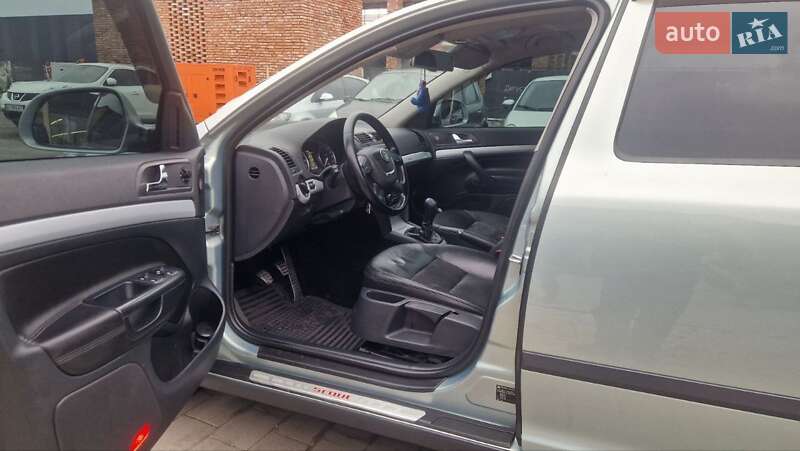 Универсал Skoda Octavia 2011 в Хмельницком