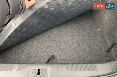 Лифтбек Skoda Octavia 2008 в 