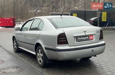 Ліфтбек Skoda Octavia 2004 в 