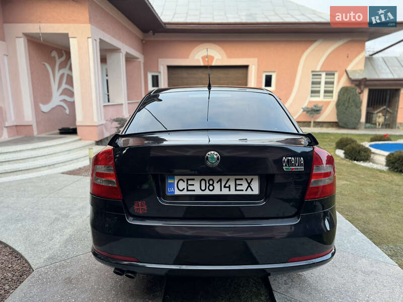 Лифтбек Skoda Octavia 2006 в Черновцах