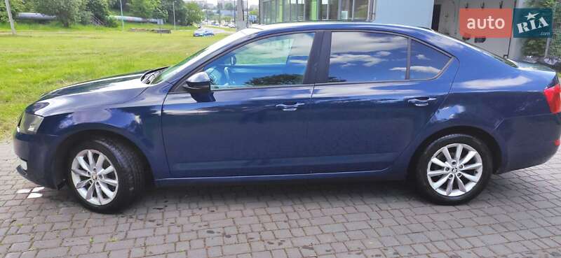 Лифтбек Skoda Octavia 2013 в Львове