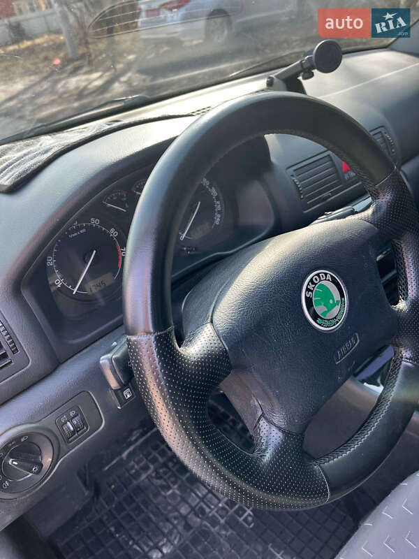 Лифтбек Skoda Octavia 2003 в Виннице фото 3 Лифтбек Skoda Octavia 2003 в Виннице