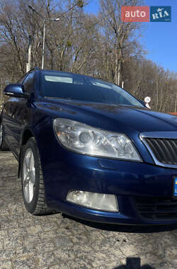 Универсал Skoda Octavia 2009 в 