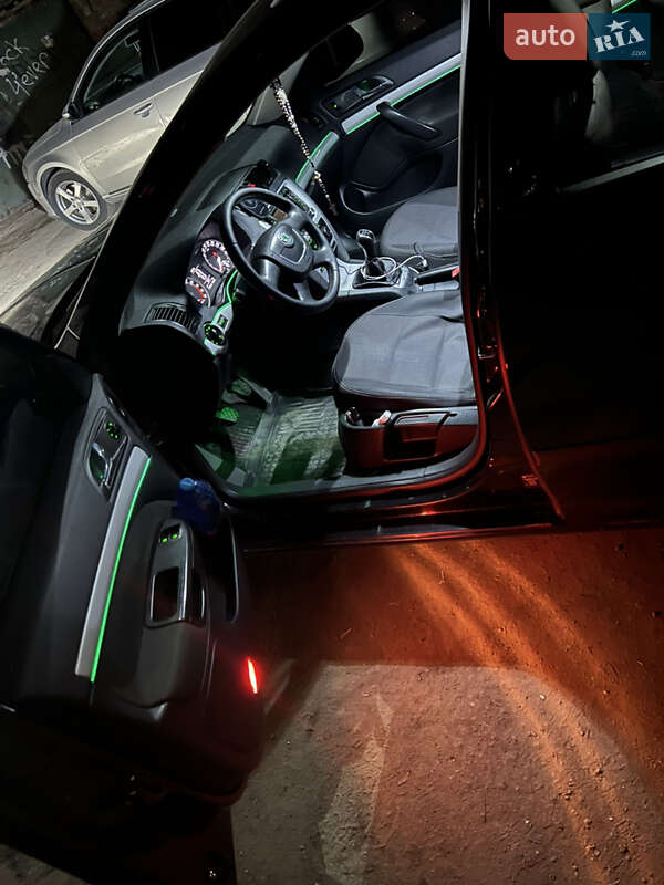 Универсал Skoda Octavia 2011 в Львове