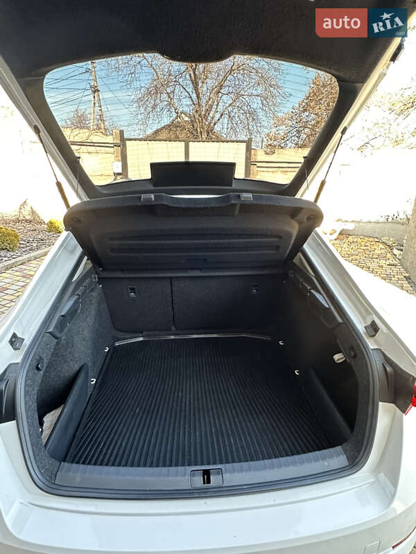 Ліфтбек Skoda Octavia 2020 в Кривому Розі
