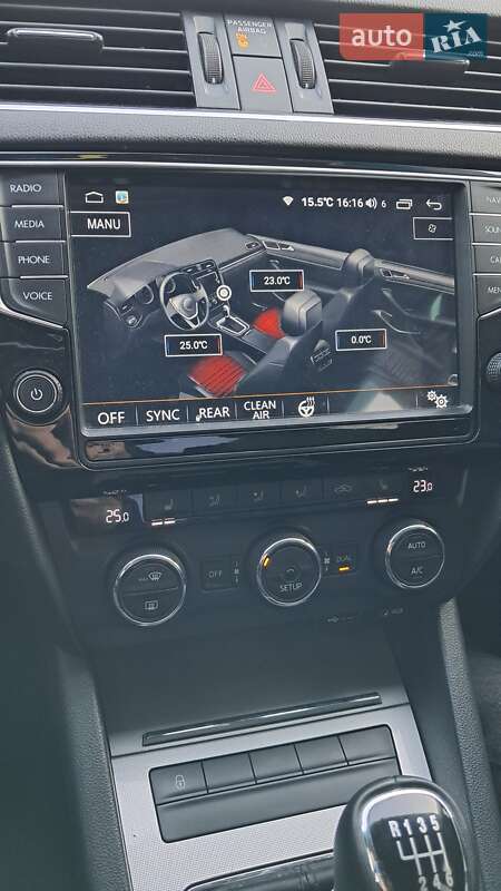 Лифтбек Skoda Octavia 2015 в Запорожье