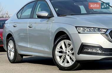 Лифтбек Skoda Octavia 2022 в Киеве