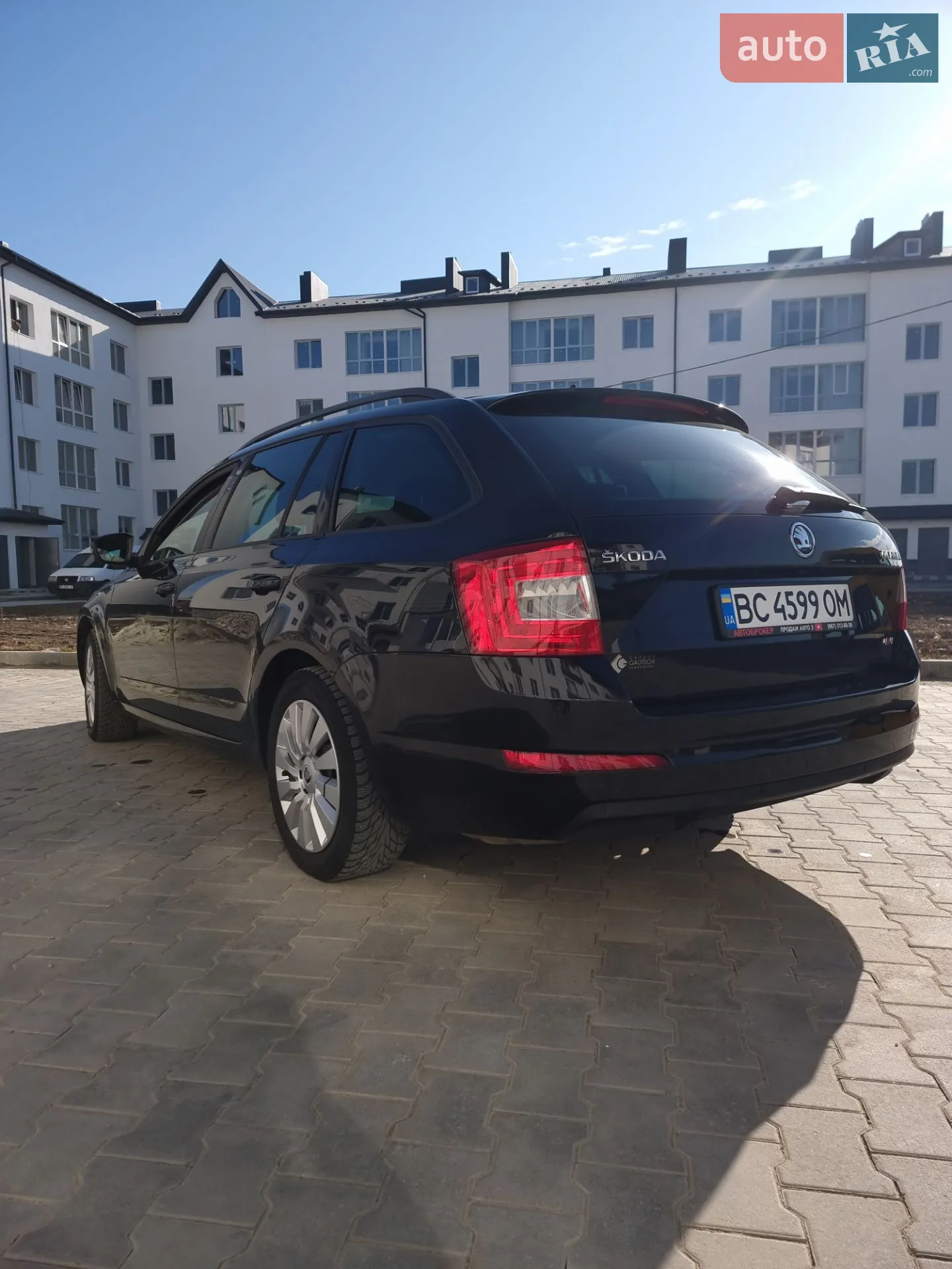 2015 Skoda Octavia - мініатюра 101