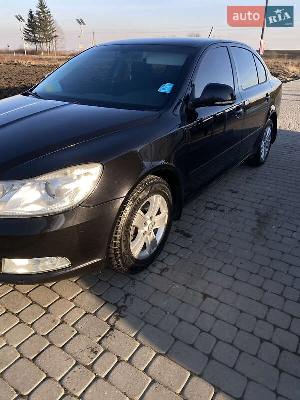 Лифтбек Skoda Octavia 2012 в Львове