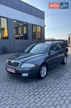 Универсал Skoda Octavia 2008 в Ровно