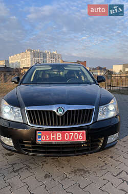 Универсал Skoda Octavia 2012 в Ровно