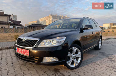 Универсал Skoda Octavia 2012 в Ровно