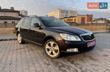 Универсал Skoda Octavia 2012 в Ровно